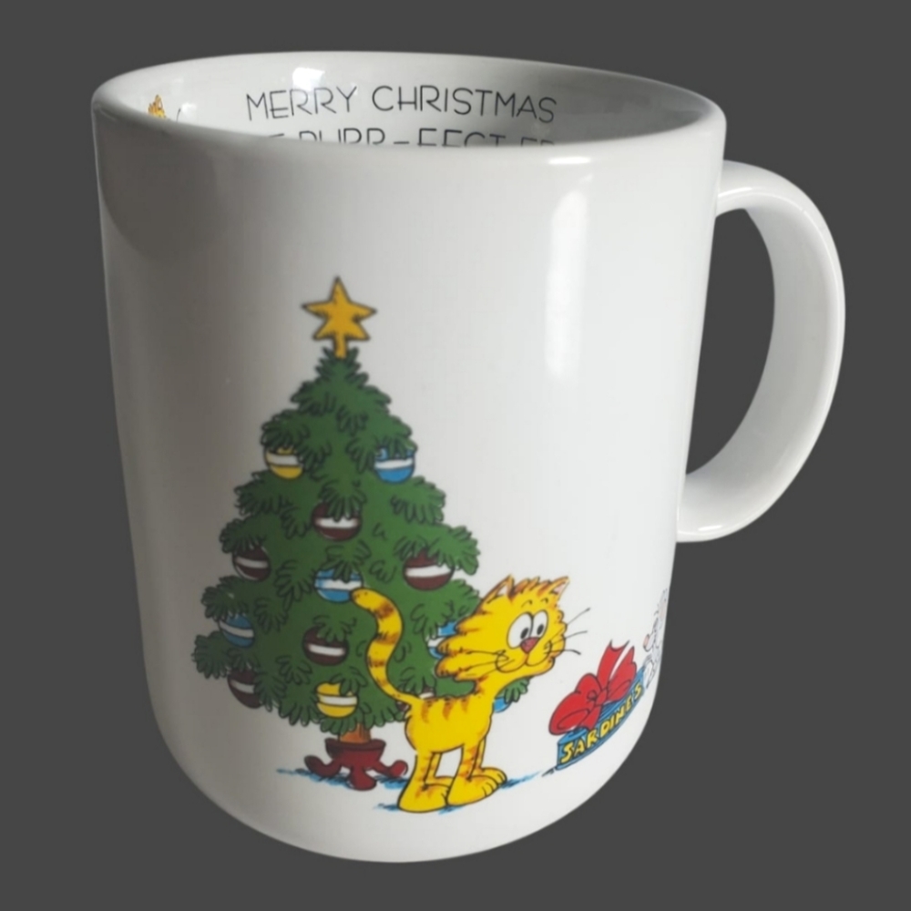 Vintage Papel Japan Christmas Holiday Coffee Mug Cup Cat Mouse Tree Cartoon 12oz